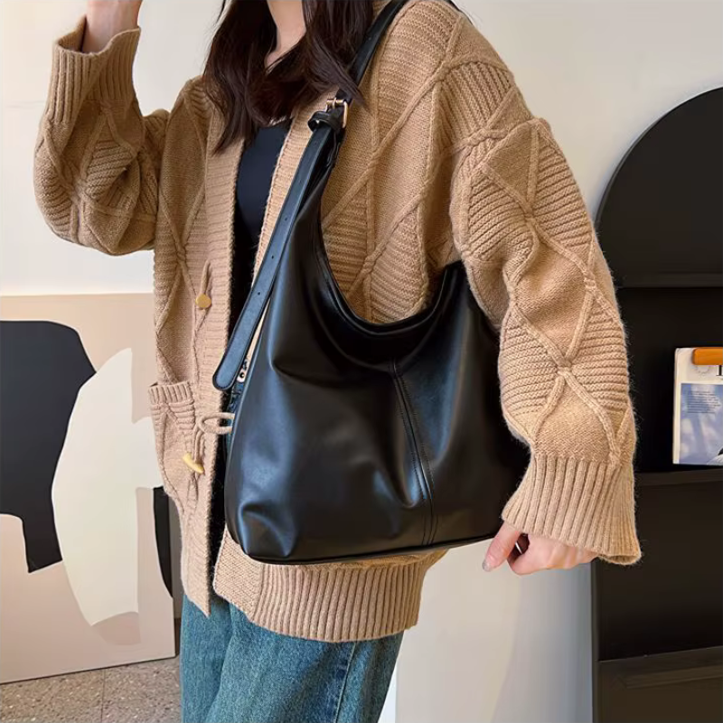 Miniyou, the fashion bag that has been a TK hot seller for 25 years