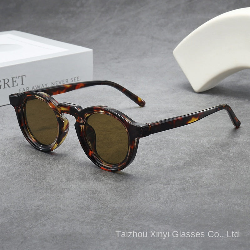 Tortoiseshell Frame Yellow-Green Lens