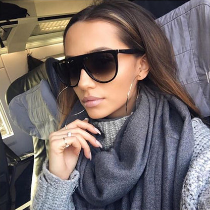 Large frame ins sunglasses one-piece sunglasses for women Personalized beach catwalk Internet celebrity glasses trend